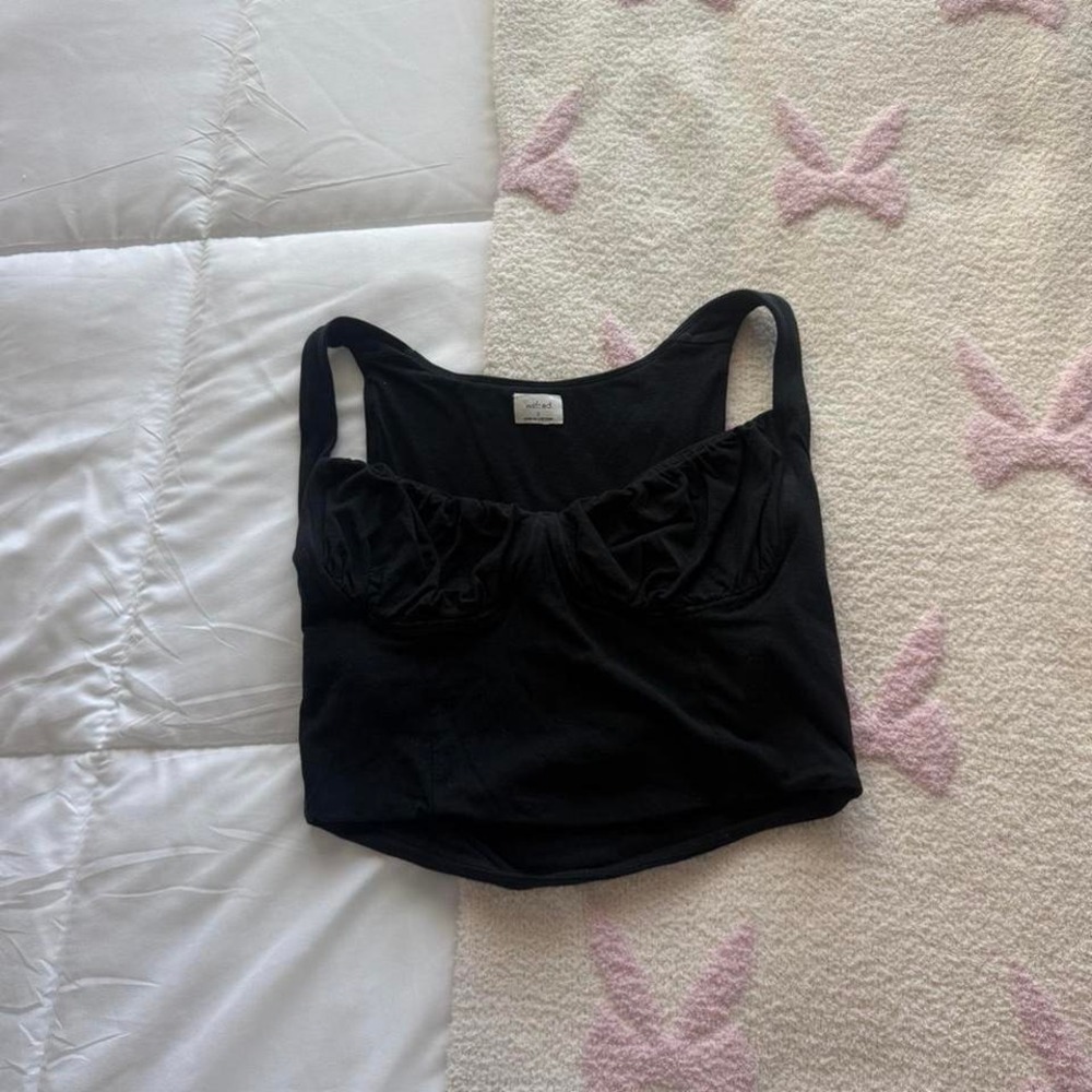 black‎ aritzia Wilfred ruffle top